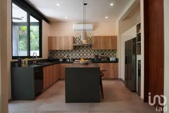 NEX-271709 - Casa en Venta, con 4 recamaras, con 4 baños, con 467.73 m2 de construcción en Cabo Norte, CP 97305, Yucatán.
