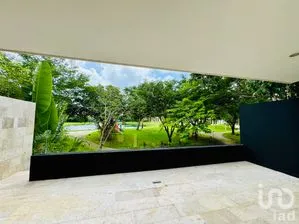 NEX-274963 - Departamento en Venta, con 2 recamaras, con 3 baños, con 293 m2 de construcción en Cabo Norte, CP 97305, Yucatán.