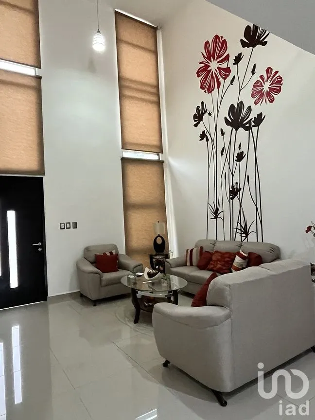 Casa en Venta en San Pedro Cholul, Mérida, Yucatán | NEX-282797 | iad México | Foto 2 de 24