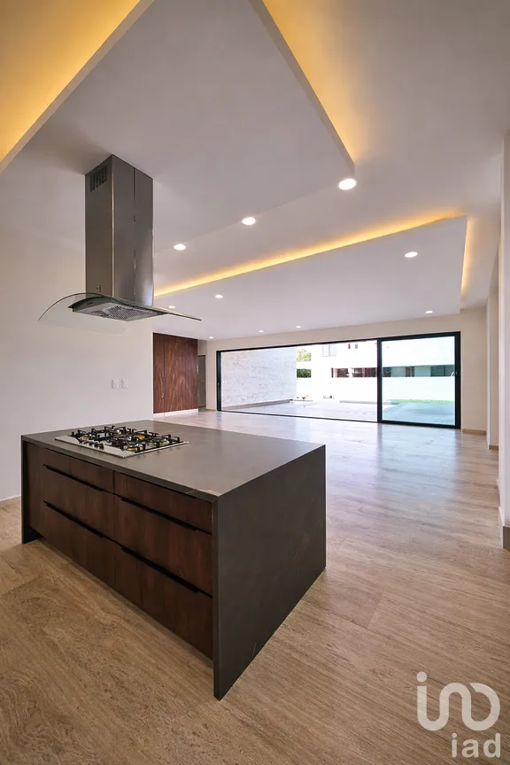 Casa en Venta en Yucatán Country Club, Mérida, Yucatán | NEX-290564 | iad México | Foto 2 de 27