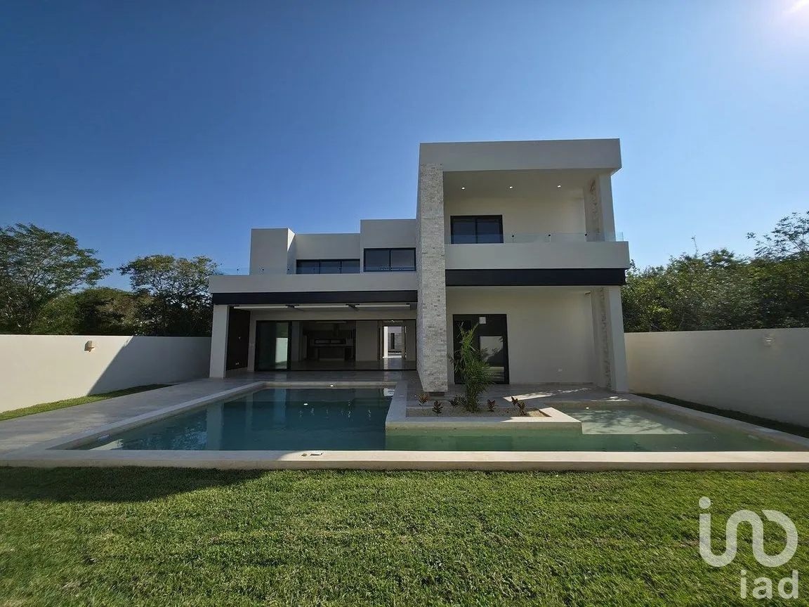 Casa en Venta en Yucatán Country Club, Mérida, Yucatán | NEX-290564 | iad México | Foto 1 de 27