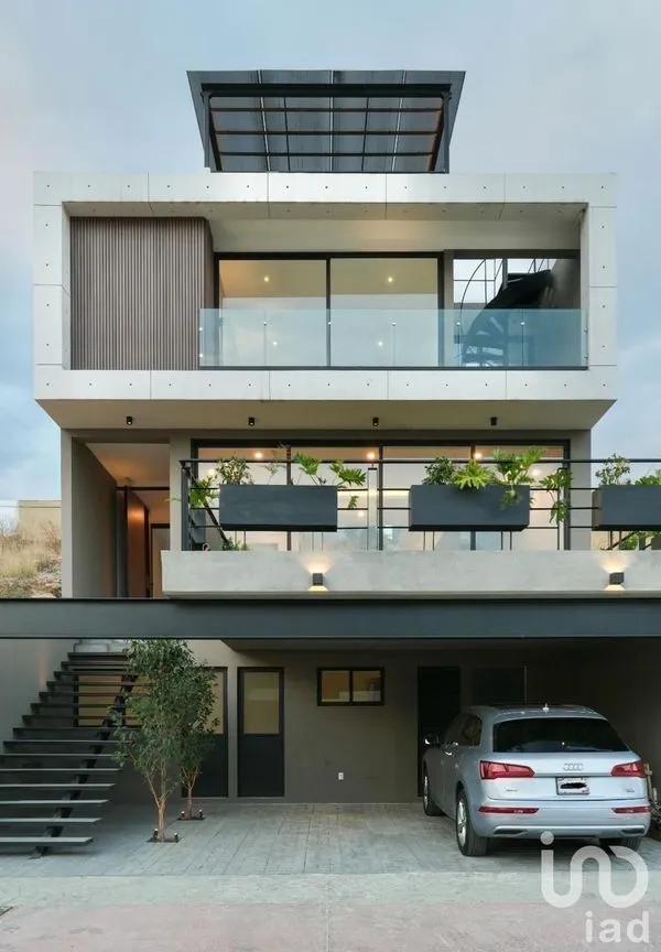 Casa en Venta en Lomas de Bellavista, Atizapán de Zaragoza, Estado De México | NEX-227081 | iad México | Foto 1 de 16