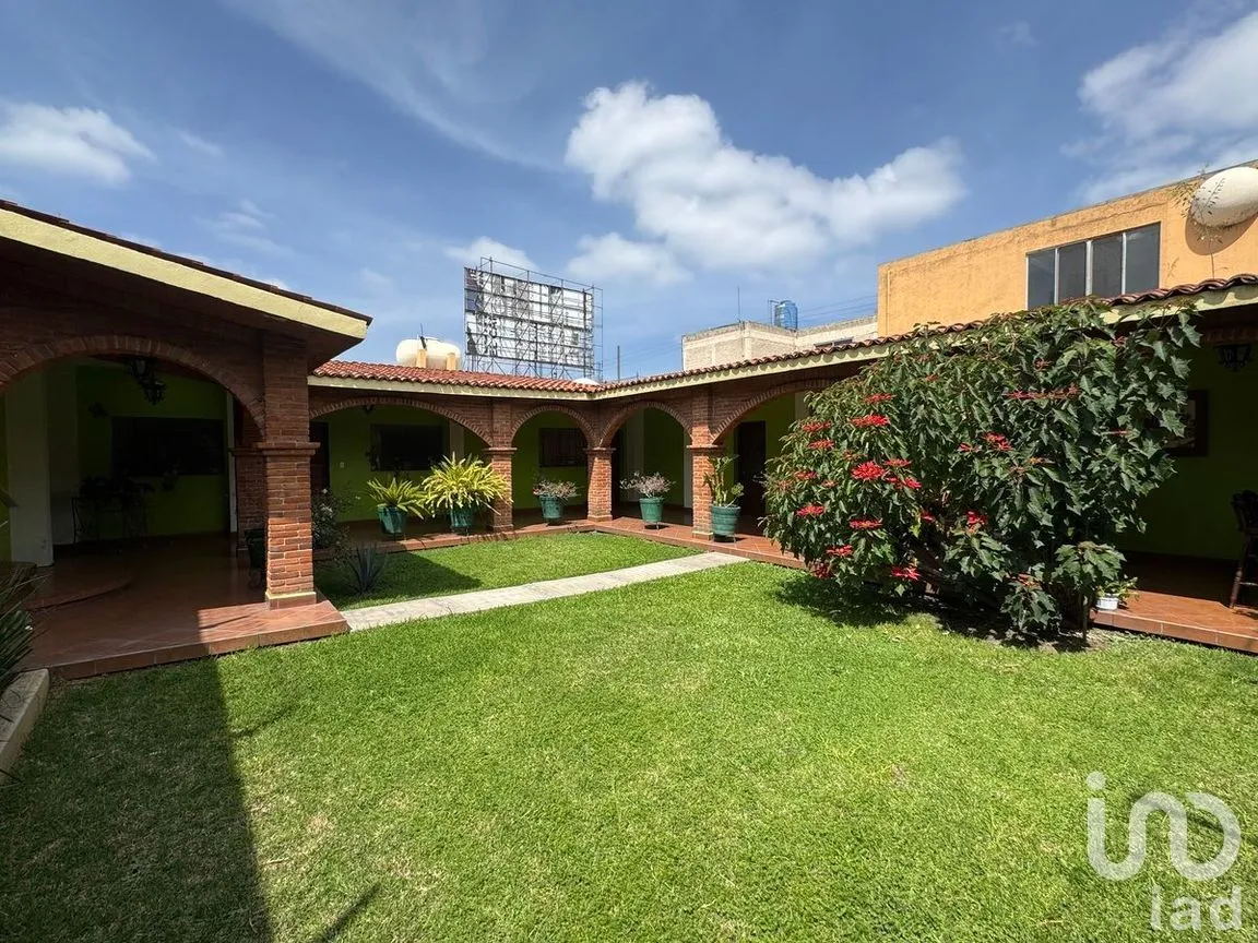 Casa en Venta en San Francisco Coacalco (Cabecera Municipal), Coacalco de Berriozábal, Estado de México | NEX-274651 | iad México | Foto 1 de 35
