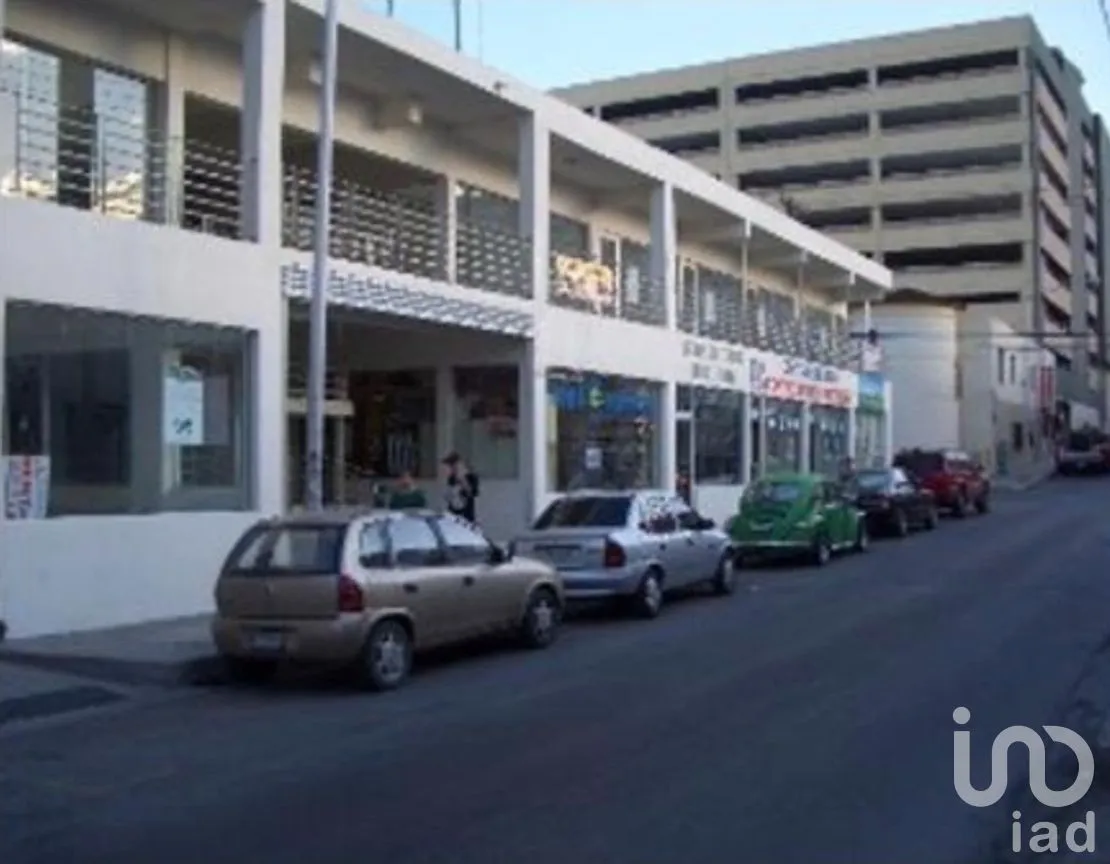 Local en Renta en Centro, Monterrey, Nuevo León | NEX-267340 | iad México | Foto 3 de 3