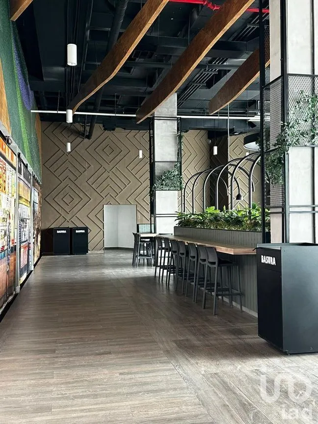 Local en Renta en Regina, Monterrey, Nuevo León | NEX-267350 | iad México | Foto 2 de 17