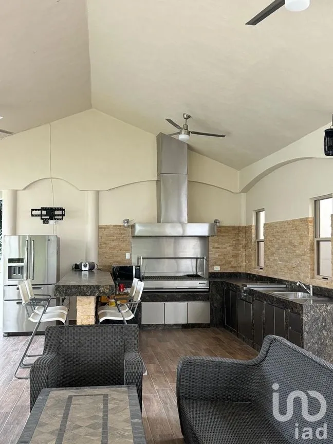 Casa en Venta en Portal del Huajuco, Monterrey, Nuevo León | NEX-270365 | iad México | Foto 6 de 22