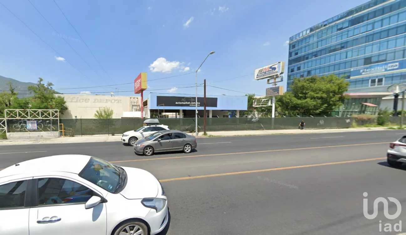 Terreno en Venta en Zona los Sabinos, San Pedro Garza García, Nuevo León | NEX-273664 | iad México | Foto 4 de 6