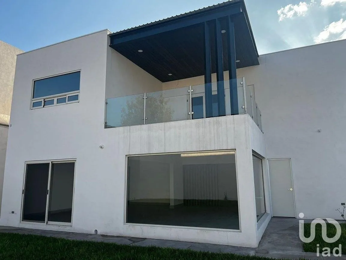 Casa en Renta en Country Club, Saltillo, Coahuila | NEX-284929 | iad México | Foto 2 de 37