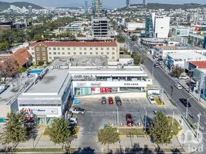 NEX-288521 - Local en Renta, con 245.74 m2 de construcción en Del Valle, CP 66220, Nuevo León.