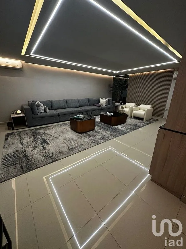 Casa en Venta en Vista Hermosa, Monterrey, Nuevo León | NEX-291464 | iad México | Foto 1 de 31