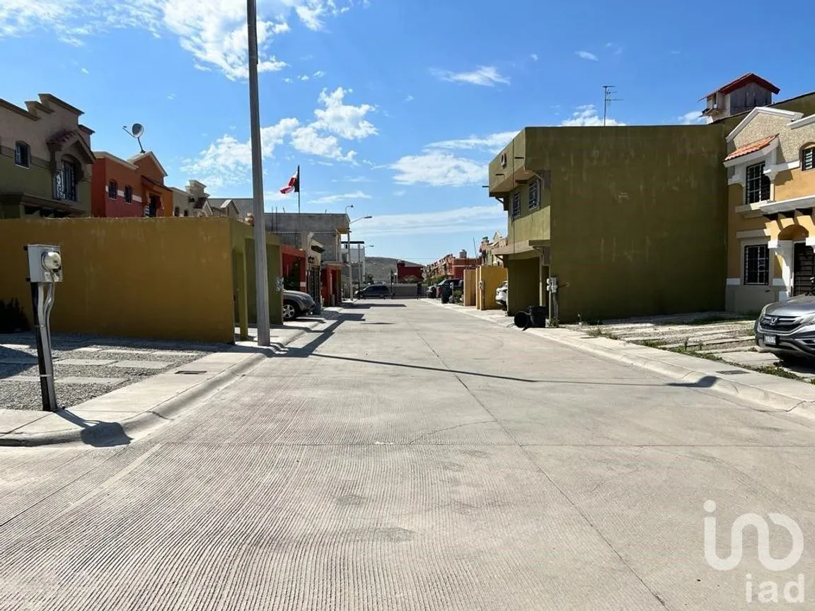 Casa en Renta en Santa Fe, Tijuana, Baja California | NEX-227087 | iad México | Foto 3 de 27