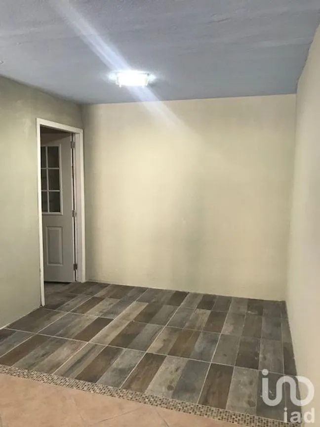 Casa en Renta en Villa Residencial Santa Fe 3a Sección, Tijuana, Baja California | NEX-228188 | iad México | Foto 5 de 38