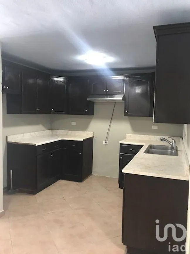 Casa en Renta en Villa Residencial Santa Fe 3a Sección, Tijuana, Baja California | NEX-228188 | iad México | Foto 8 de 38