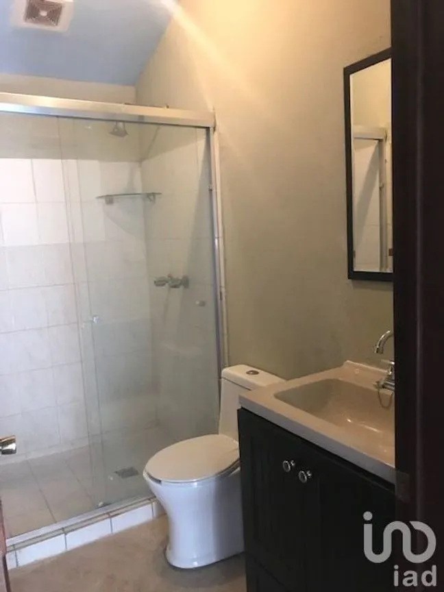 Casa en Renta en Villa Residencial Santa Fe 3a Sección, Tijuana, Baja California | NEX-228188 | iad México | Foto 10 de 38