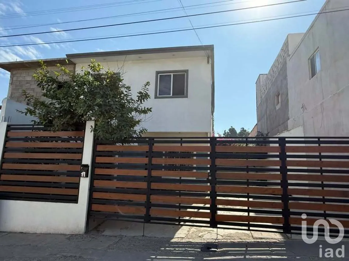 Casa en Venta en Villa del Real X, Tijuana, Baja California | NEX-284400 | iad México | Foto 1 de 17