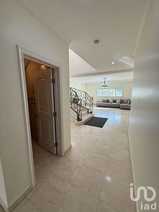 Casa en Venta en Cumbres de Juárez, Tijuana, Baja California | NEX-290226 | iad México | Foto 8 de 50