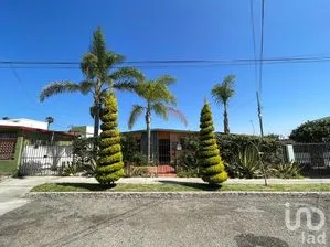 NEX-294524 - Casa en Renta, con 3 recamaras, con 2 baños, con 132 m2 de construcción en El Mirador, CP 22204, Baja California.
