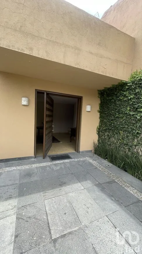 Casa en Venta en Bosque de las Lomas, Miguel Hidalgo, Ciudad de México | NEX-275028 | iad México | Foto 4 de 35
