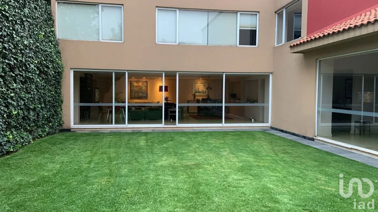 Casa en Venta en Bosque de las Lomas, Miguel Hidalgo, Ciudad de México | NEX-275028 | iad México | Foto 7 de 35