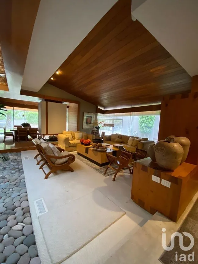 Casa en Venta en Bosques de las Lomas, Cuajimalpa de Morelos, Ciudad de México | NEX-275029 | iad México | Foto 2 de 29