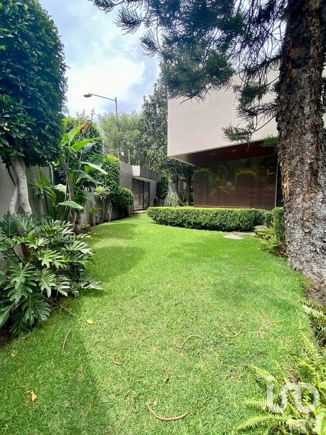 Casa en Venta en Bosques de las Lomas, Cuajimalpa de Morelos, Ciudad de México | NEX-275029 | iad México | Foto 12 de 29