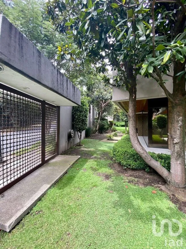 Casa en Venta en Bosques de las Lomas, Cuajimalpa de Morelos, Ciudad de México | NEX-275029 | iad México | Foto 14 de 29