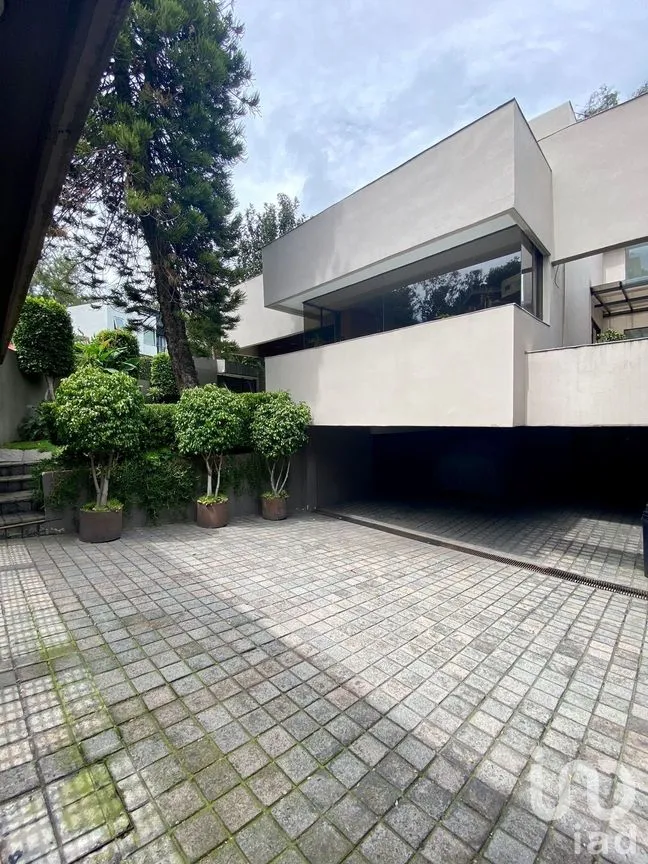 Casa en Venta en Bosques de las Lomas, Cuajimalpa de Morelos, Ciudad de México | NEX-275029 | iad México | Foto 16 de 29