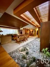 NEX-284257 - Casa en Venta, con 3 recamaras, con 3 baños, con 480 m2 de construcción en Bosques de las Lomas, CP 05120, Ciudad de México.