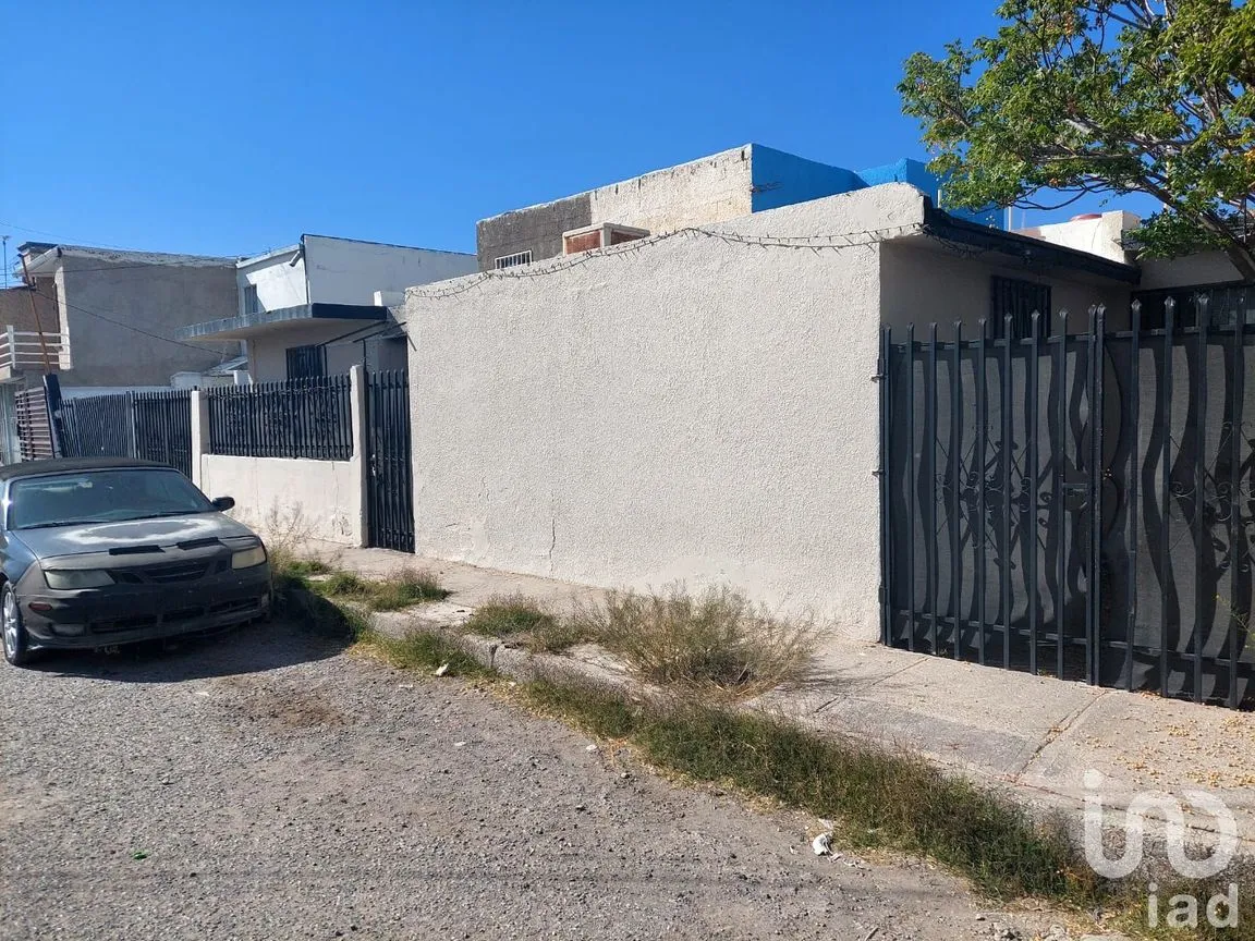 Casa en Venta en Versalles, Juárez, Chihuahua | NEX-160510 | iad México | Foto 18 de 21