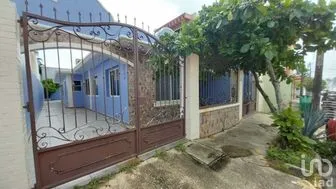 NEX-282013 - Casa en Venta, con 3 recamaras, con 3 baños, con 200 m2 de construcción en Puerto México, CP 96510, Veracruz.
