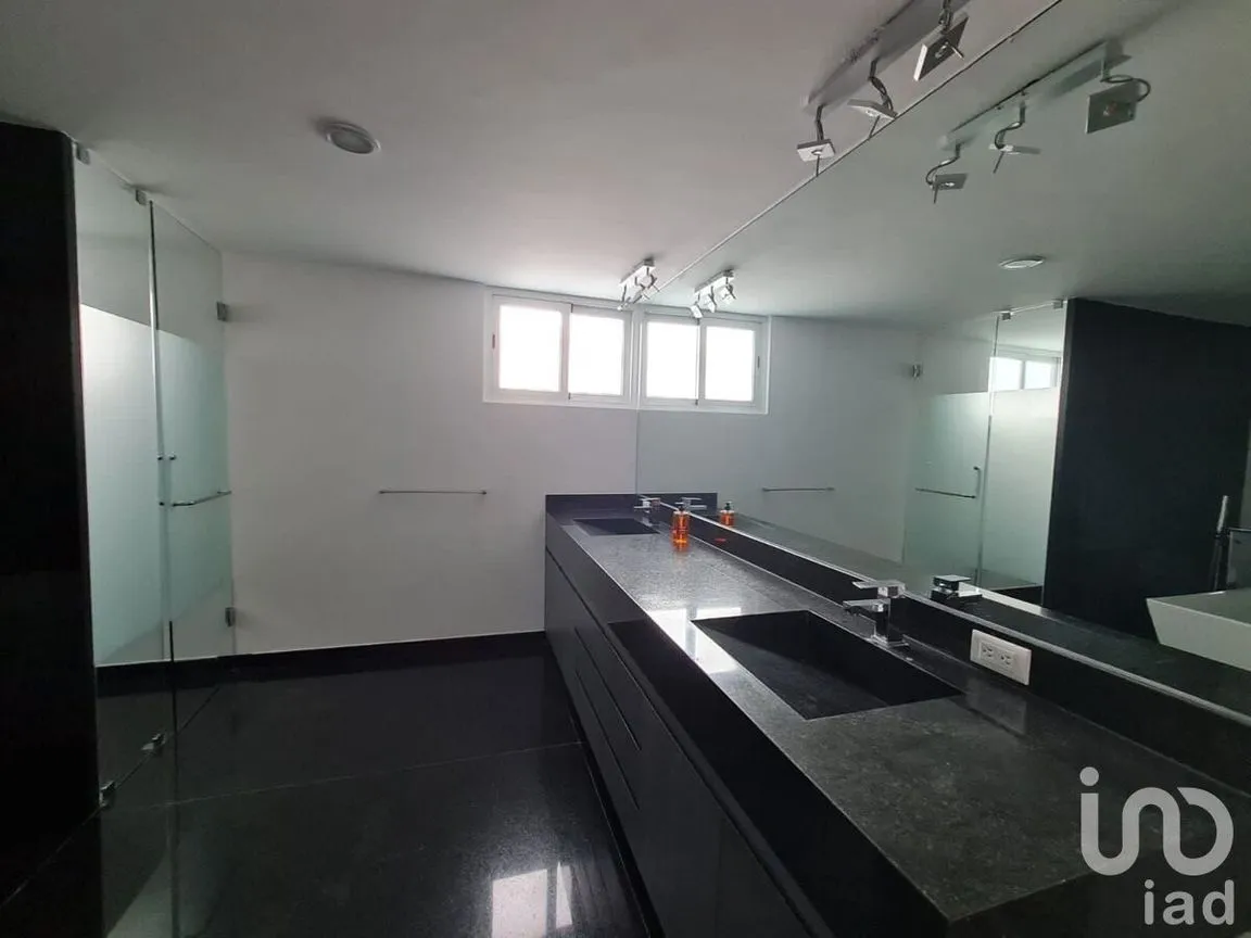 Casa en Venta en Lomas de Tecamachalco, Naucalpan de Juárez, Estado De México | NEX-228494 | iad México | Foto 5 de 15