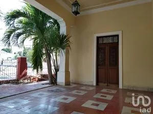 NEX-277709 - Casa en Venta, con 14 recamaras, con 7 baños, con 902.43 m2 de construcción en Garcia Gineres, CP 97070, Yucatán.