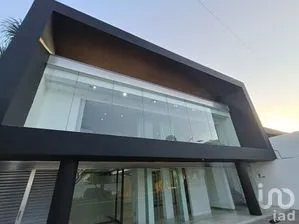 NEX-292435 - Local en Renta, con 250 m2 de construcción en México, CP 97125, Yucatán.