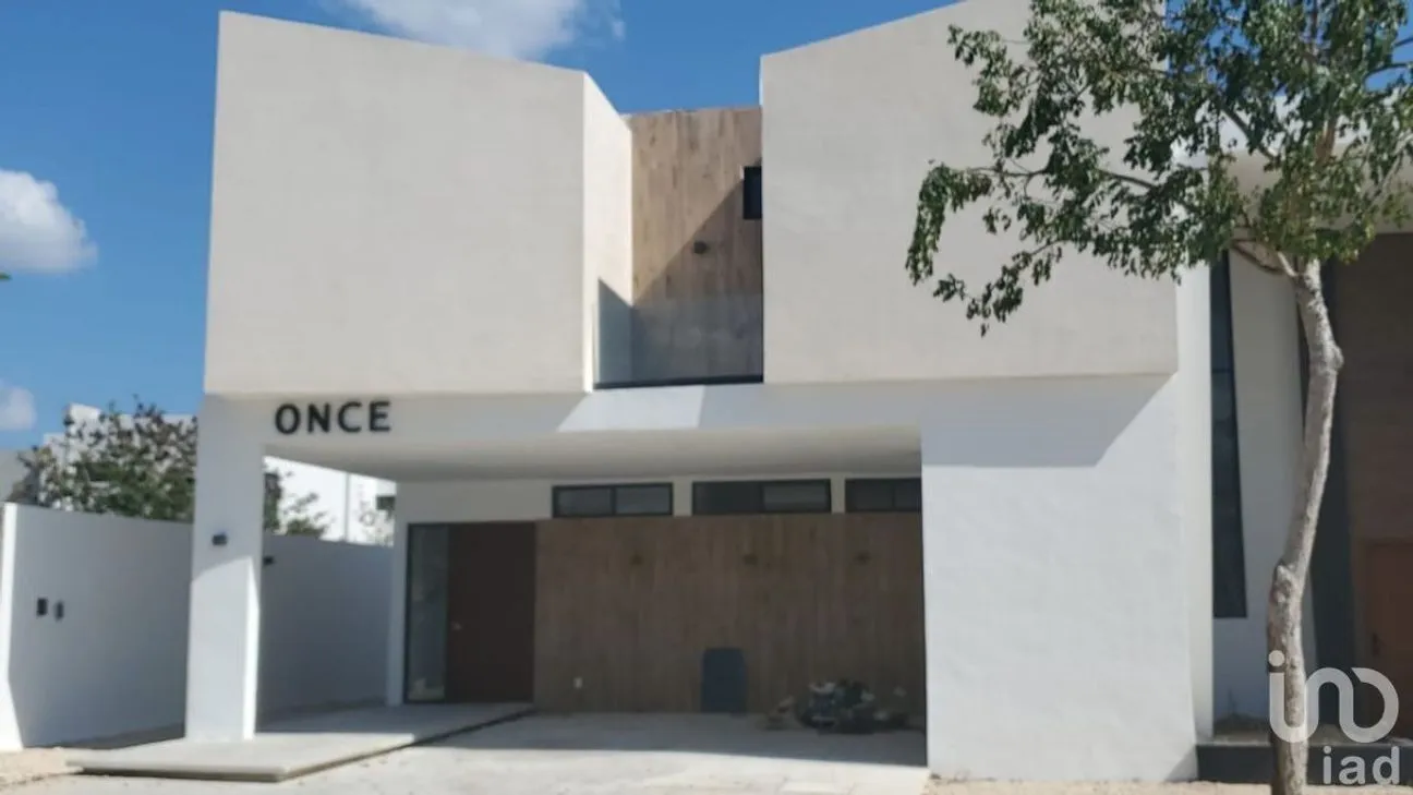 Casa en Venta en Temozon Norte, Mérida, Yucatán | NEX-201952 | iad México | Foto 2 de 25