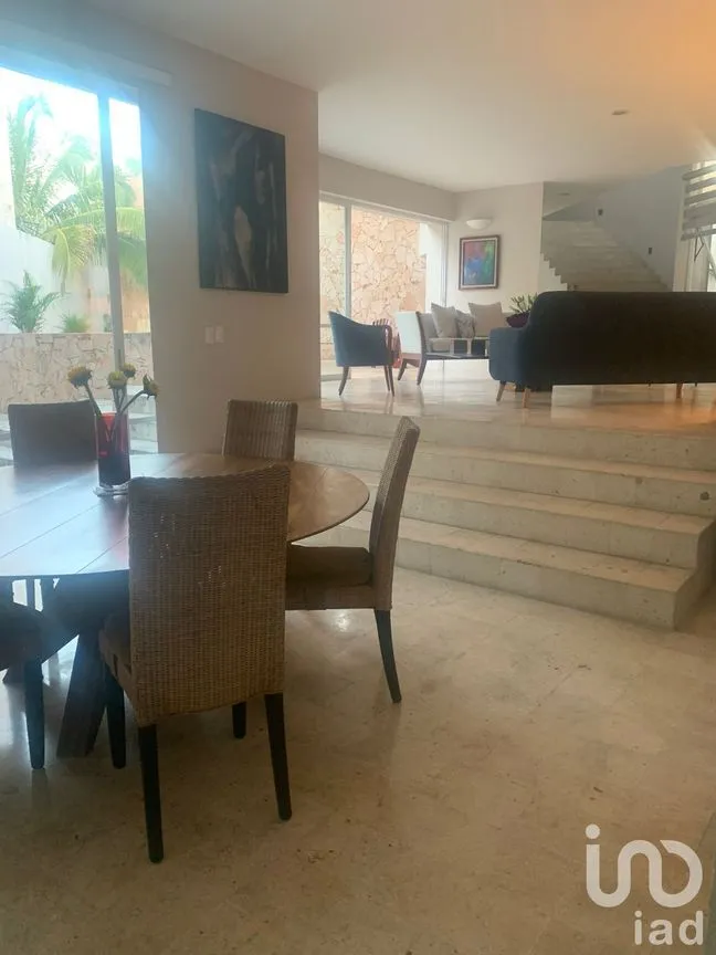 Casa en Venta en Emiliano Zapata Nte, Mérida, Yucatán | NEX-232187 | iad México | Foto 2 de 9