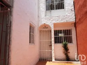 NEX-30836 - Casa en Renta, con 3 recamaras, con 1 baño, con 120 m2 de construcción en Pocitos y Rivera, CP 91729, Veracruz de Ignacio de la Llave.