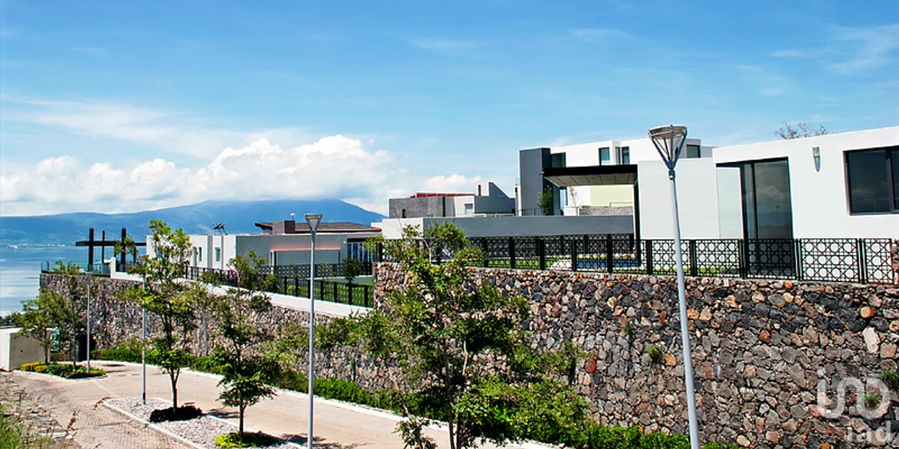 Terreno en Venta en Chulavista, Chapala, Jalisco | NEX-226983 | iad México | Foto 1 de 4