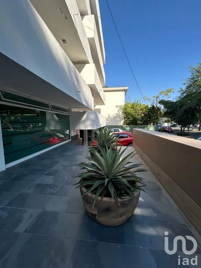 Oficina en Renta en Arcos Vallarta, Guadalajara, Jalisco | NEX-232190 | iad México | Foto 1 de 14