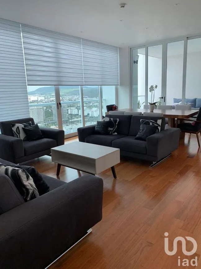 Departamento en Venta en Juriquilla Santa Fe, Querétaro, Querétaro | NEX-278579 | iad México | Foto 1 de 20