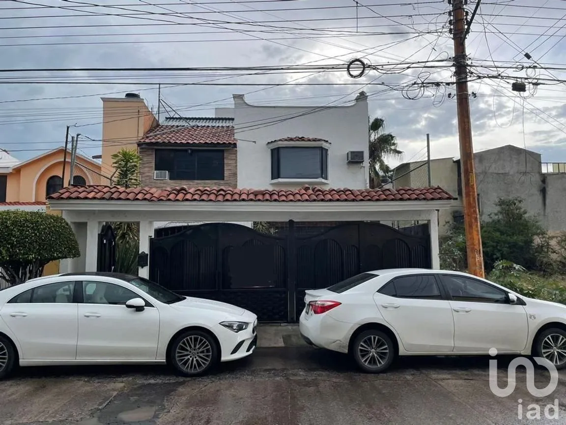 Casa en Venta en Tejeda, Corregidora, Querétaro | NEX-278587 | iad México | Foto 1 de 26