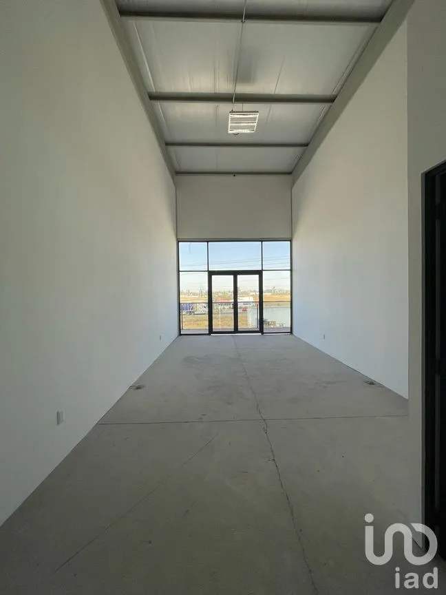 Local en Renta en Amazcala, El Marqués, Querétaro | NEX-278616 | iad México | Foto 7 de 8