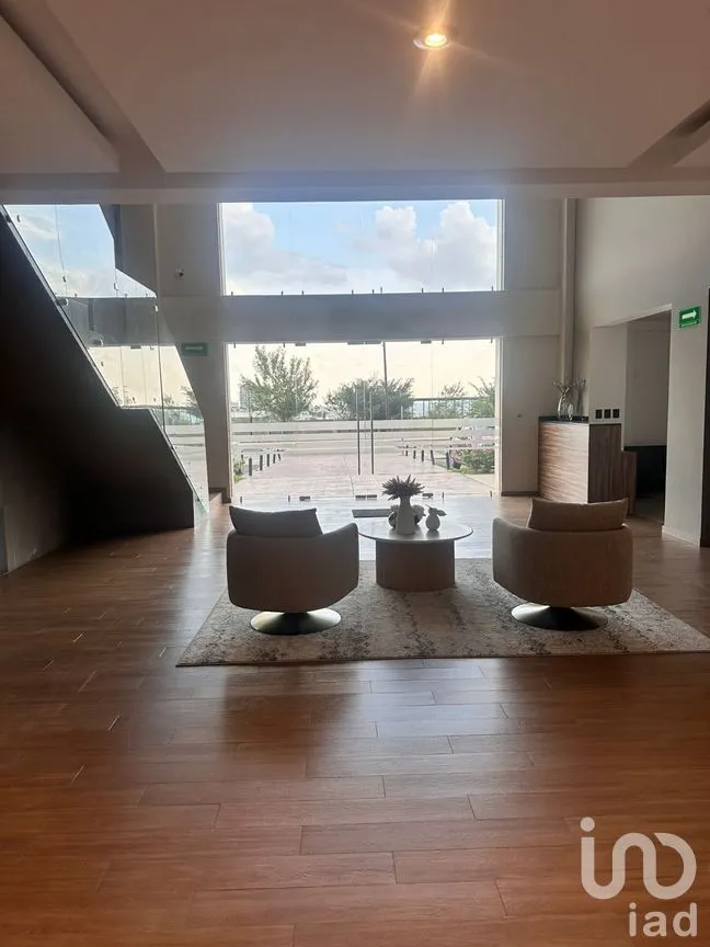 Departamento en Renta en Residencial el Refugio, Querétaro, Querétaro | NEX-278629 | iad México | Foto 2 de 24