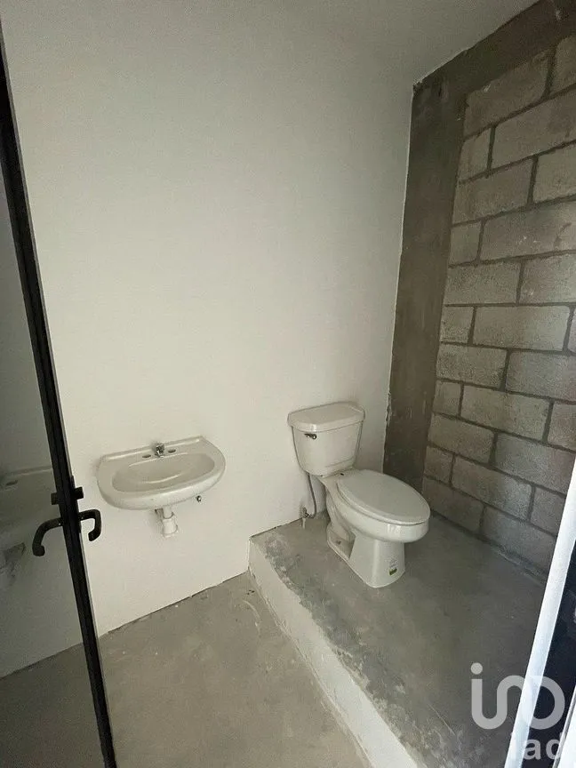 Local en Venta en Amazcala, El Marqués, Querétaro | NEX-285169 | iad México | Foto 5 de 8