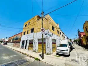 NEX-225507 - Local en Venta, con 2 baños, con 216 m2 de construcción.