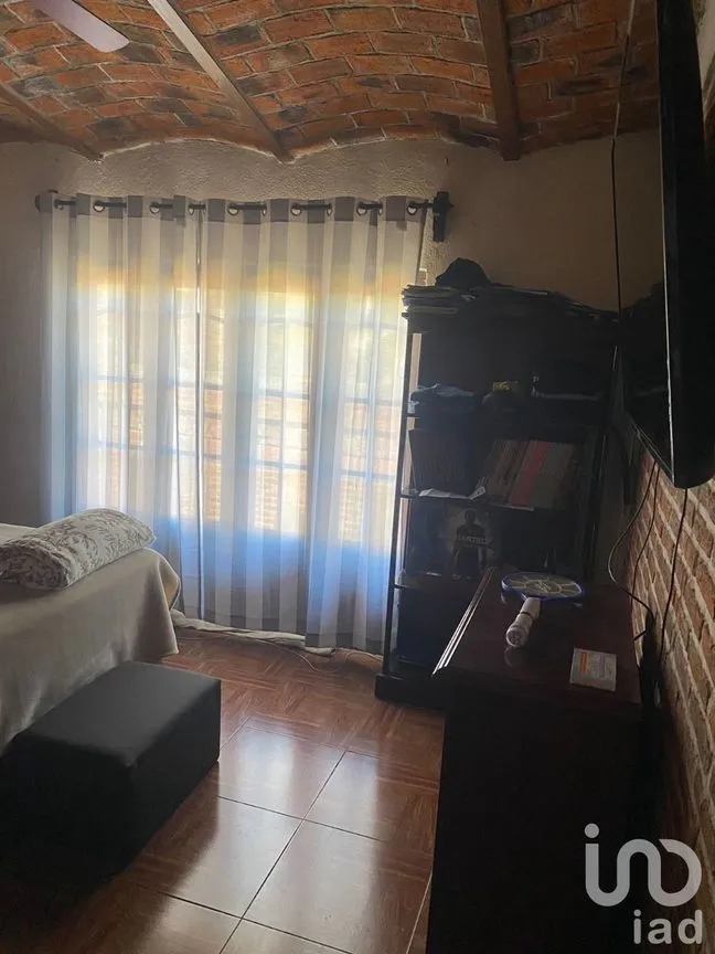 Casa en Venta en Santa Cruz de las Flores, Tlajomulco de Zúñiga, Jalisco | NEX-232143 | iad México | Foto 10 de 23