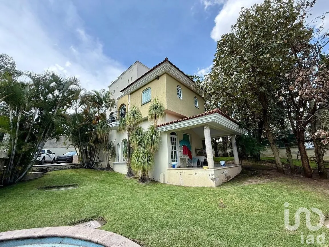 Casa en Venta en El Palomar, Tlajomulco de Zúñiga, Jalisco | NEX-276492 | iad México | Foto 3 de 50