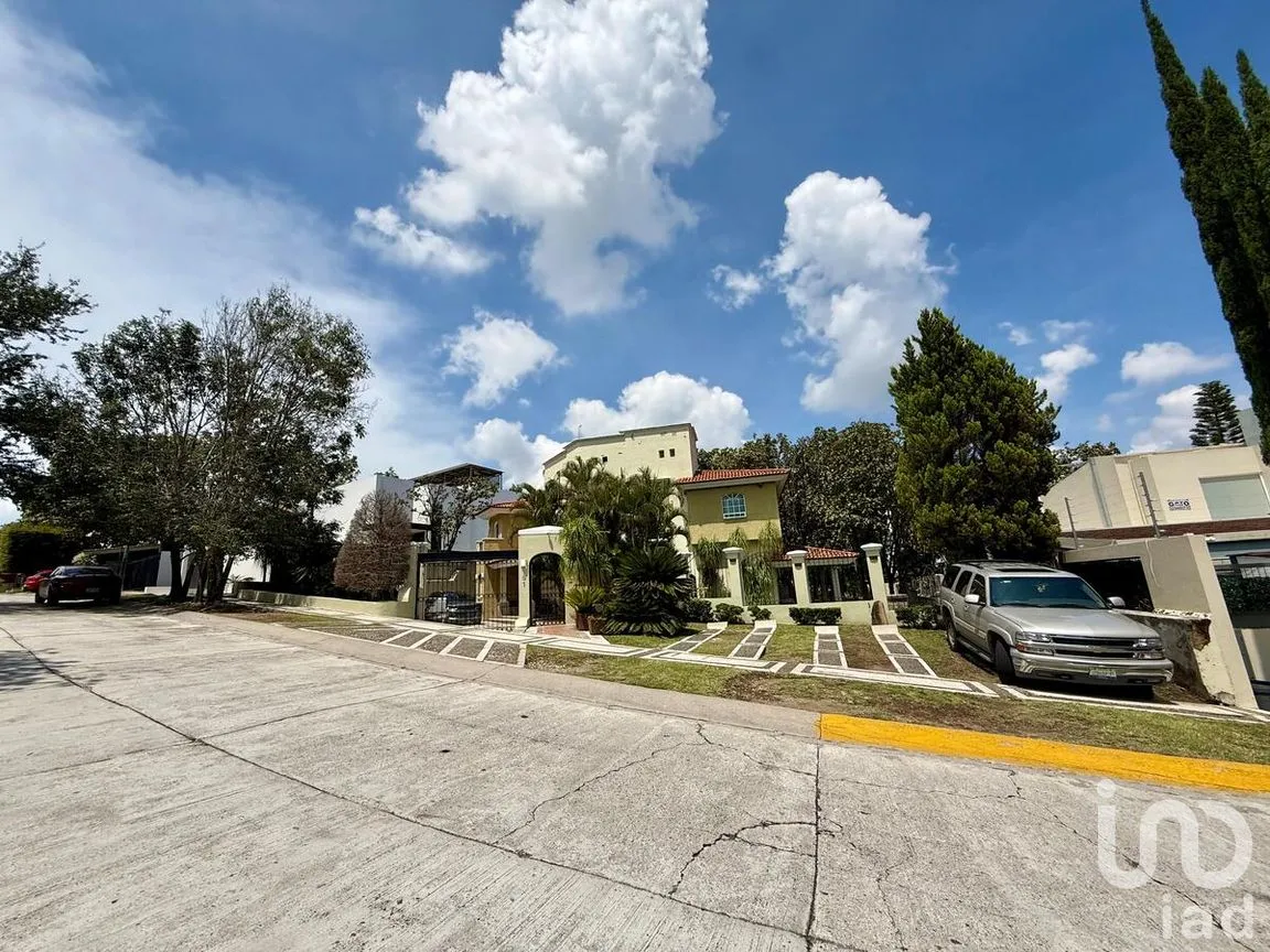 Casa en Venta en El Palomar, Tlajomulco de Zúñiga, Jalisco | NEX-276492 | iad México | Foto 4 de 50