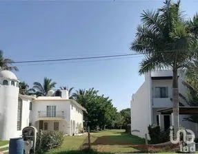 NEX-277751 - Terreno en Venta en Club Santiago, CP 28868, Colima.