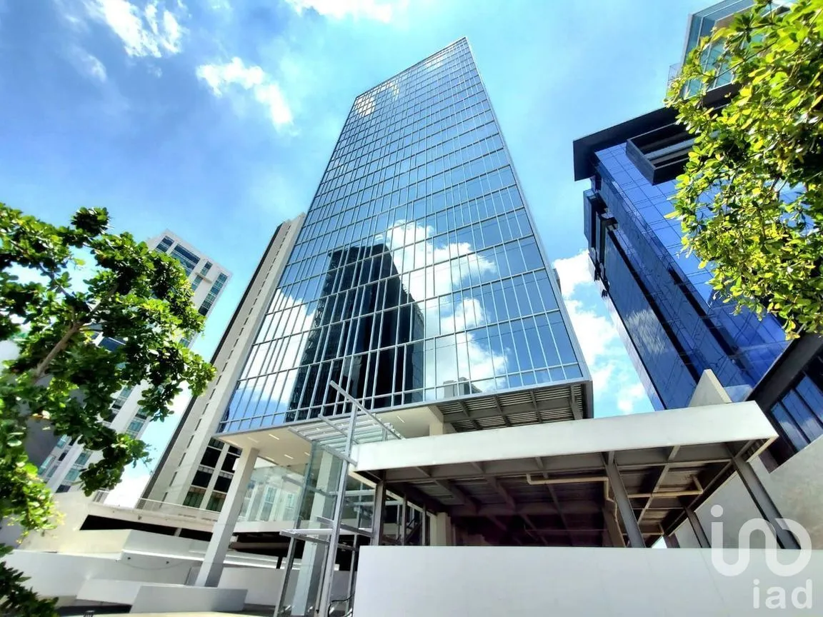 Oficina en Venta en Puerta de Hierro, Zapopan, Jalisco | NEX-278913 | iad México | Foto 1 de 16
