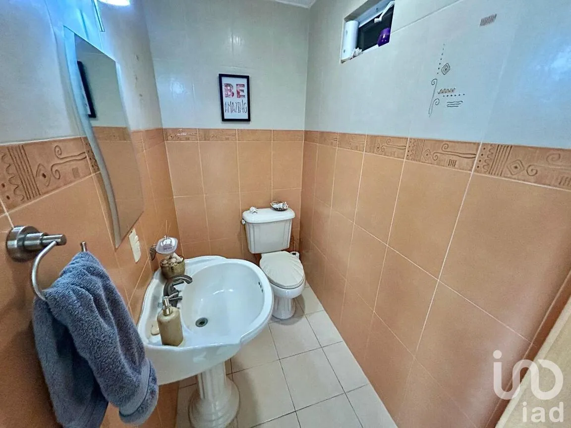 Casa en Venta en Francisco Sarabia, Zapopan, Jalisco | NEX-278920 | iad México | Foto 8 de 27
